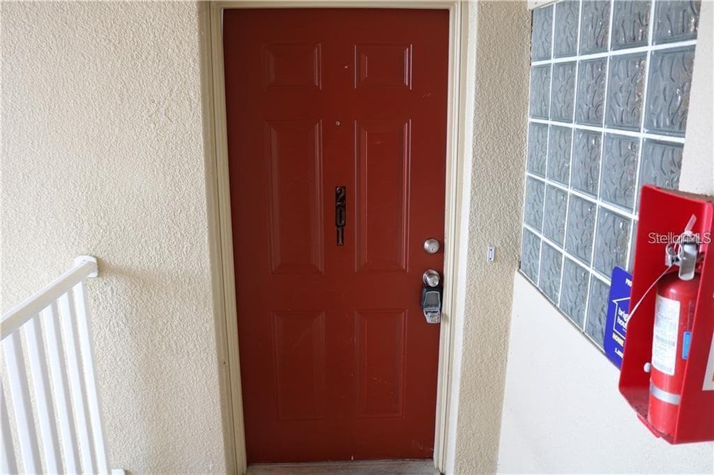 9540 NEWDALE WAY UNIT 201 RIVERVIEW, FL 33578