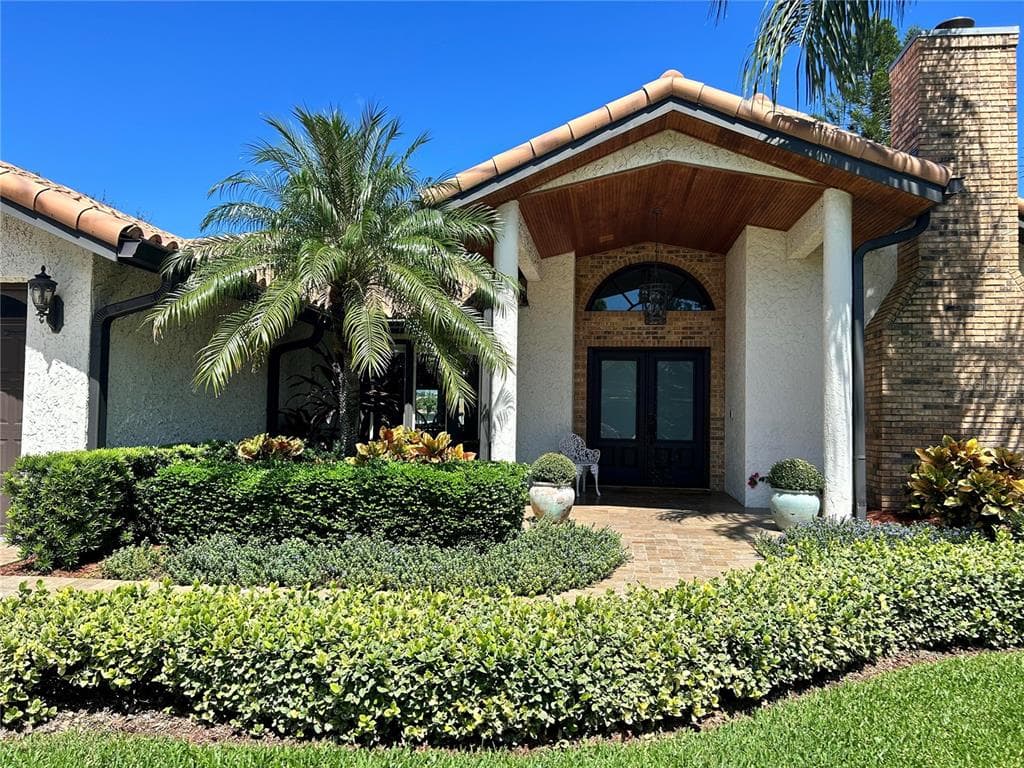 4751 COCONUT PALM CIRCLE NE ST PETERSBURG, FL 33703