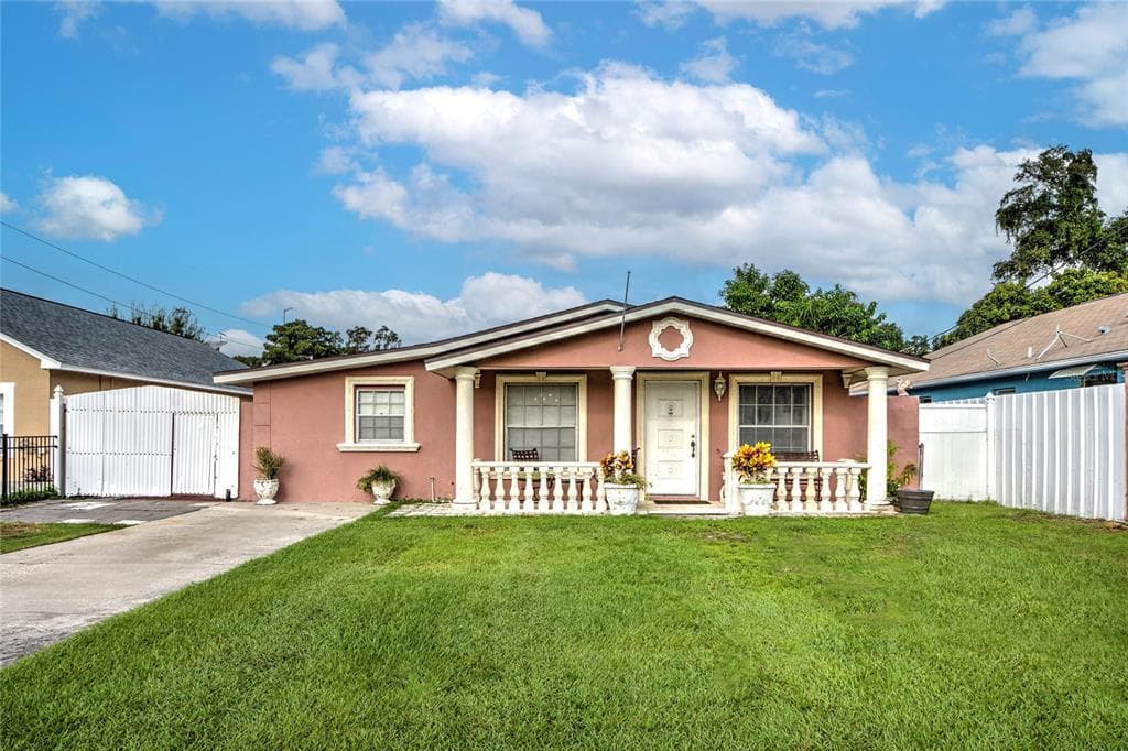 6906 N CLARK AVENUE TAMPA, FL 33614
