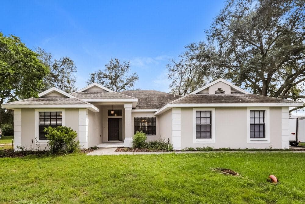 3102 THACKERY COURT PLANT CITY, FL 33566