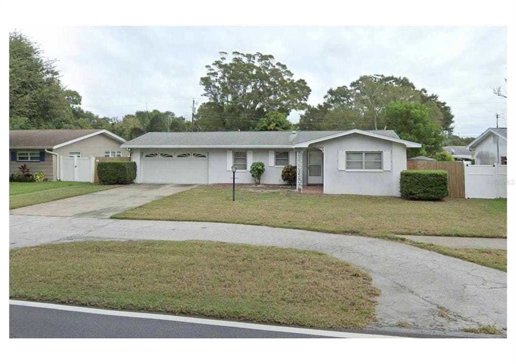 9027 RIDGE ROAD SEMINOLE, FL 33772