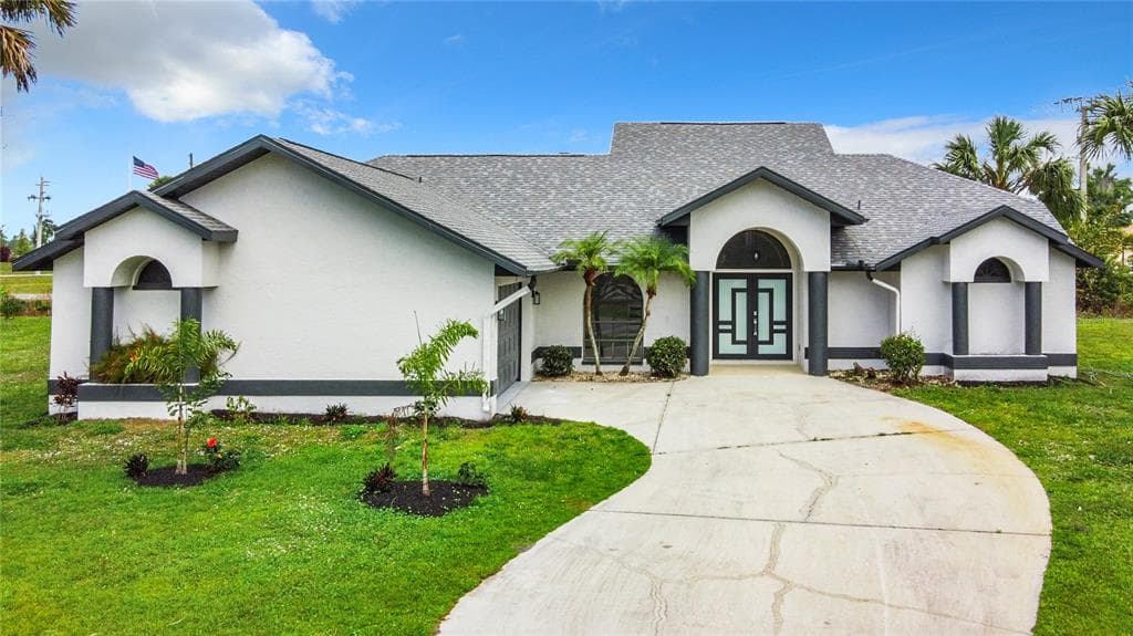 10 BELEM STREET PUNTA GORDA, FL 33983