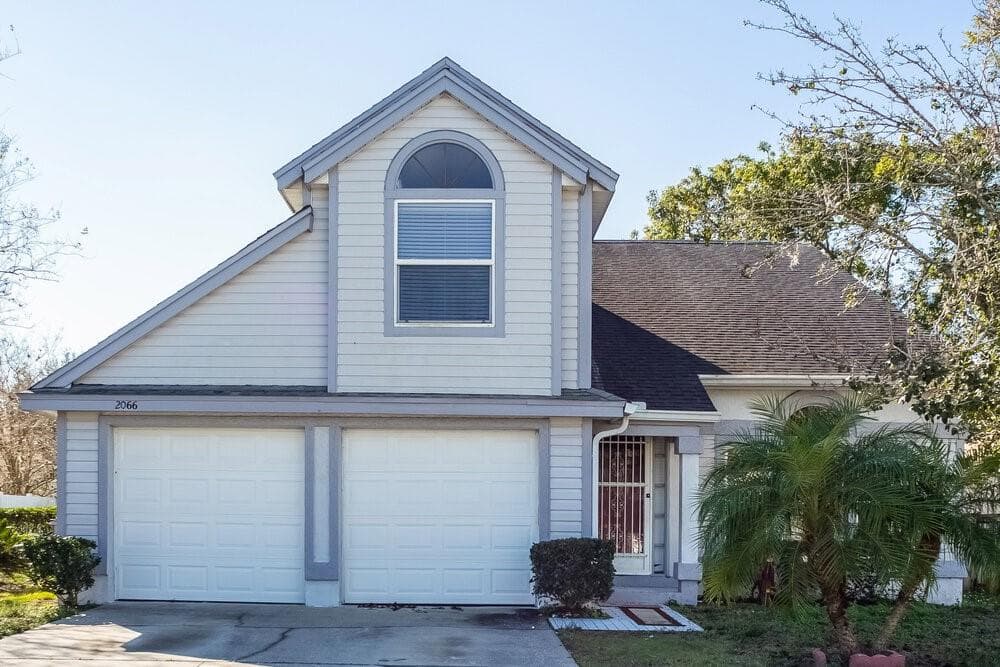 2066 INGE COURT APOPKA, FL 32703