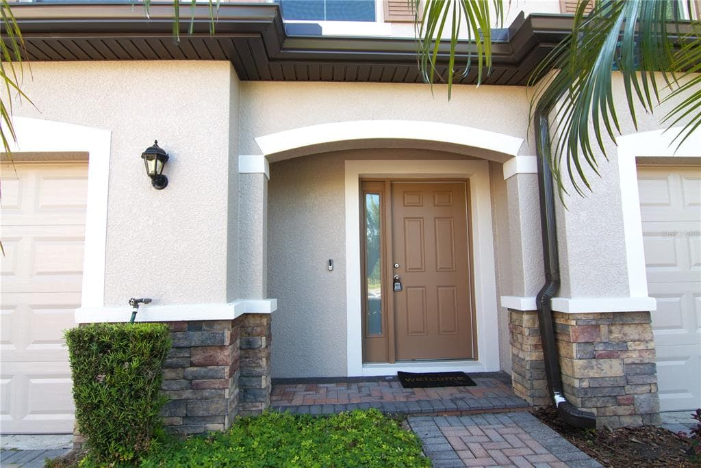 3820 SILVERLAKE WAY WESLEY CHAPEL, FL 33544