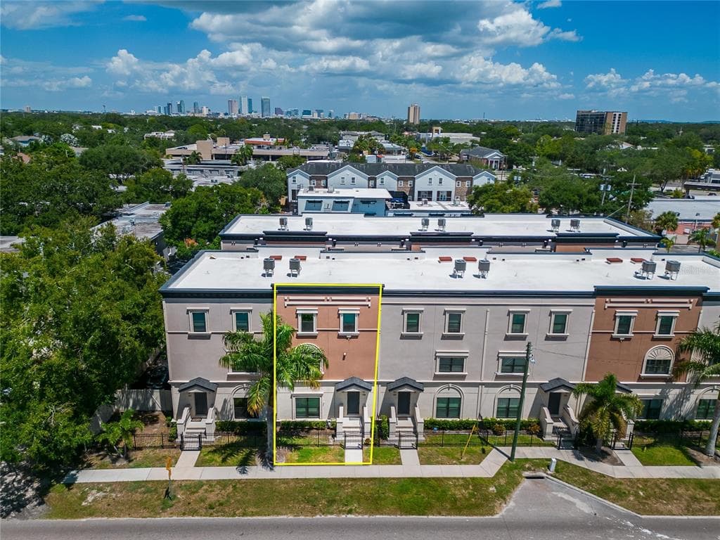 3421 W HORATIO STREET UNIT 108 TAMPA, FL 33609