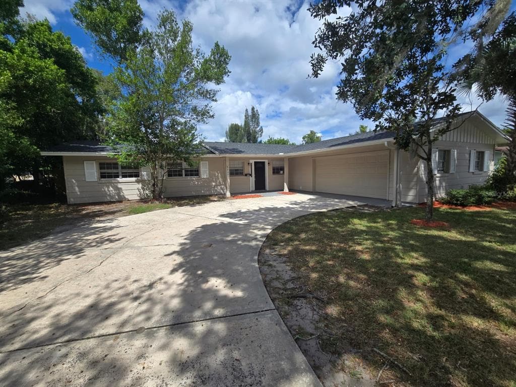 5607 SEDGEFIELD STREET ORLANDO, FL 32808