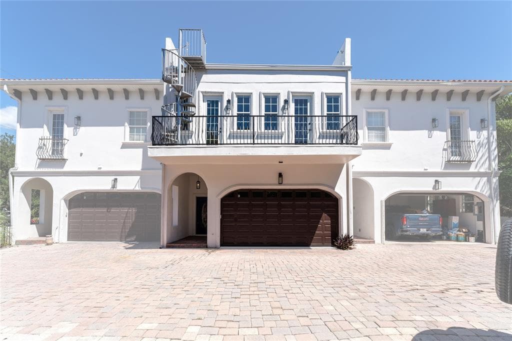 5601 BAYSHORE BOULEVARD UNIT E
