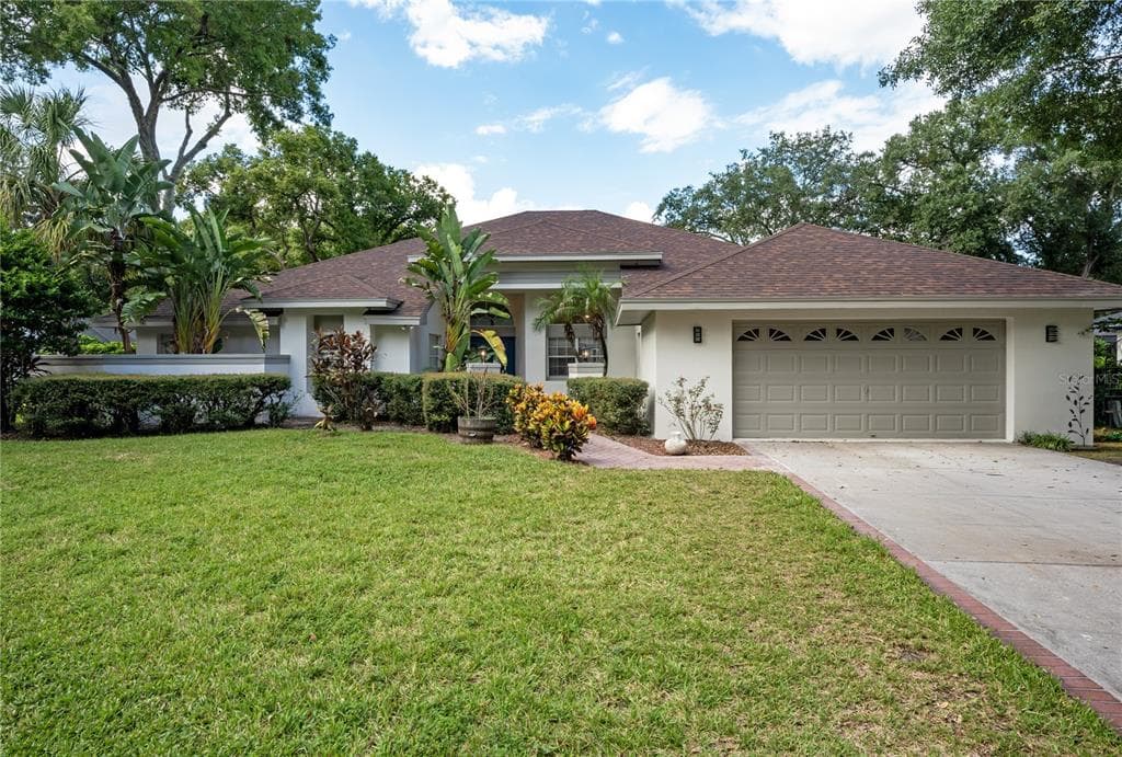 4221 CARTNAL AVENUE TAMPA, FL 33618
