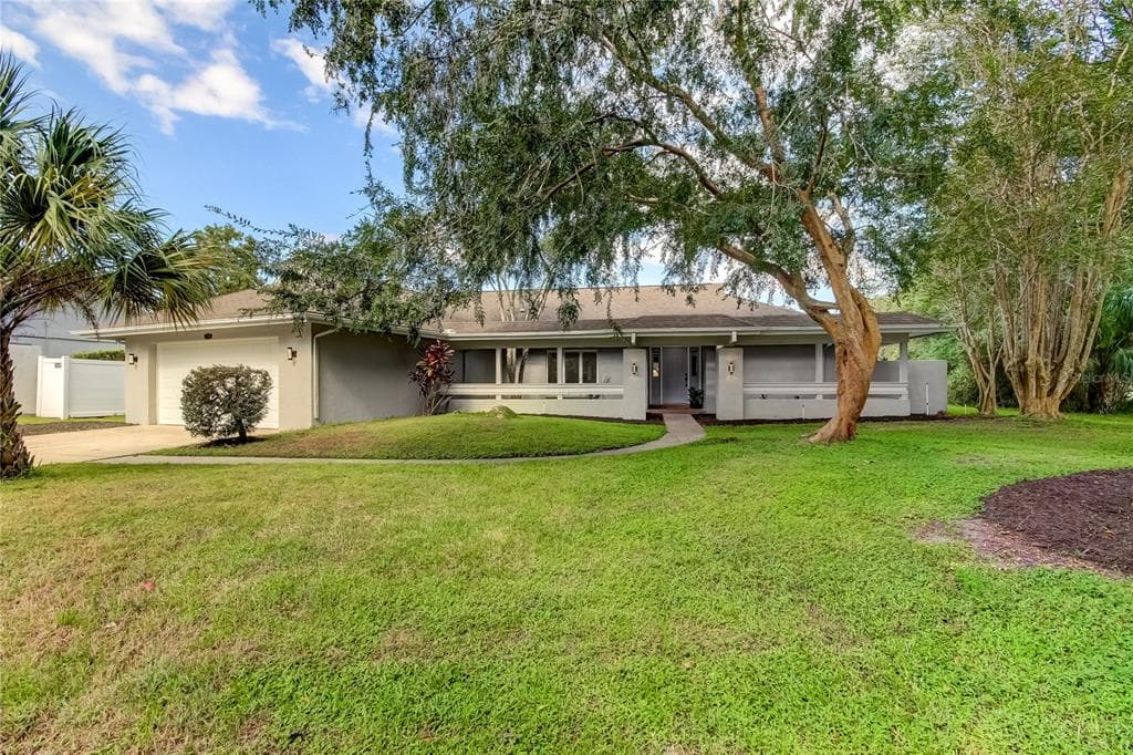 9308 PEBBLE CREEK DRIVE TAMPA, FL 33647