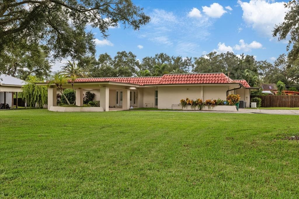 1875 BELLEAIR ROAD CLEARWATER, FL 33764
