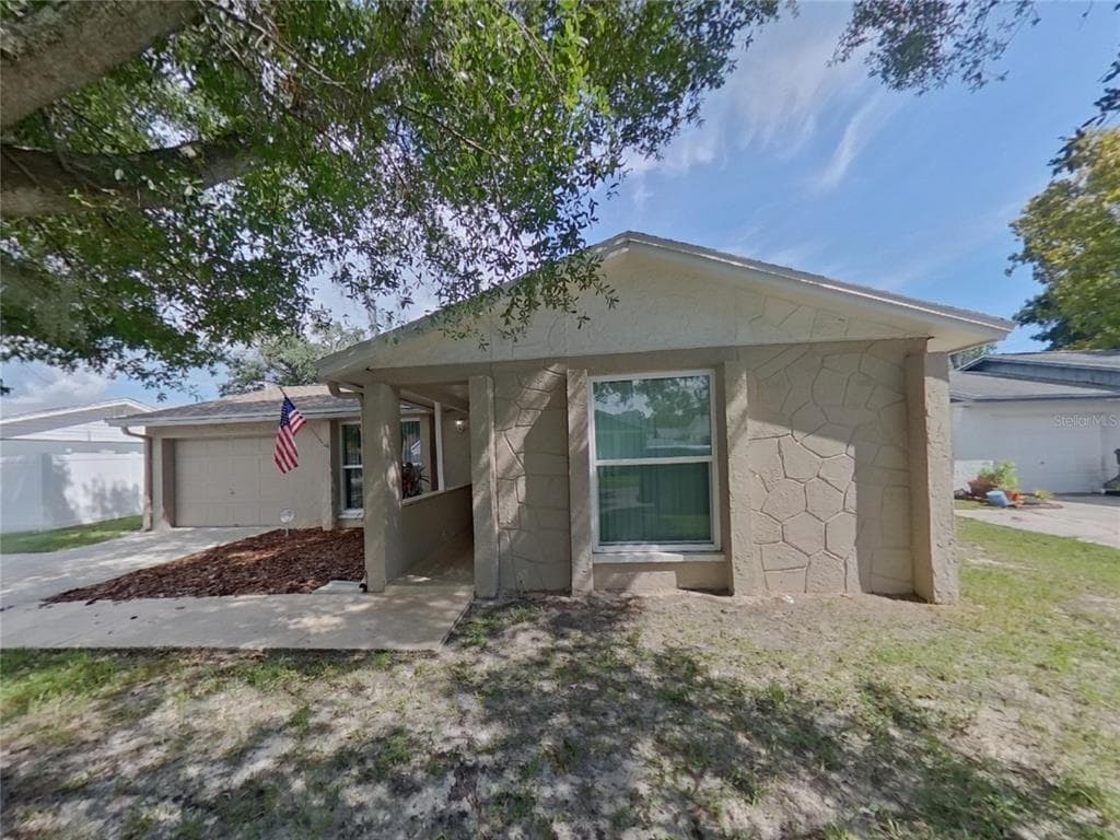 6705 PRESTON COURT TAMPA, FL 33615