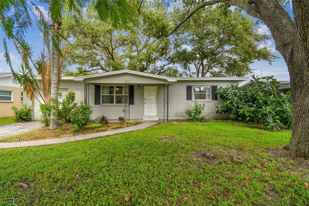4801 81ST AVENUE N PINELLAS PARK, FL 33781