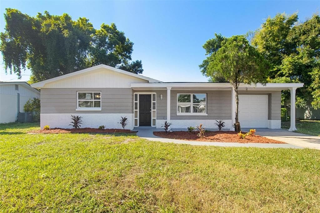 4332 BEACON SQUARE DR HOLIDAY, FL 34691