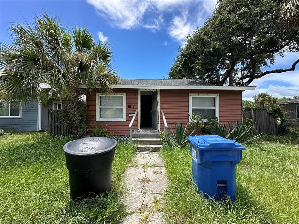 1817 13TH STREET S ST PETERSBURG, FL 33705