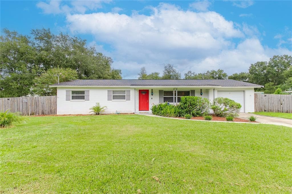 13804 MEADOW OAKS DRIVE DOVER, FL 33527