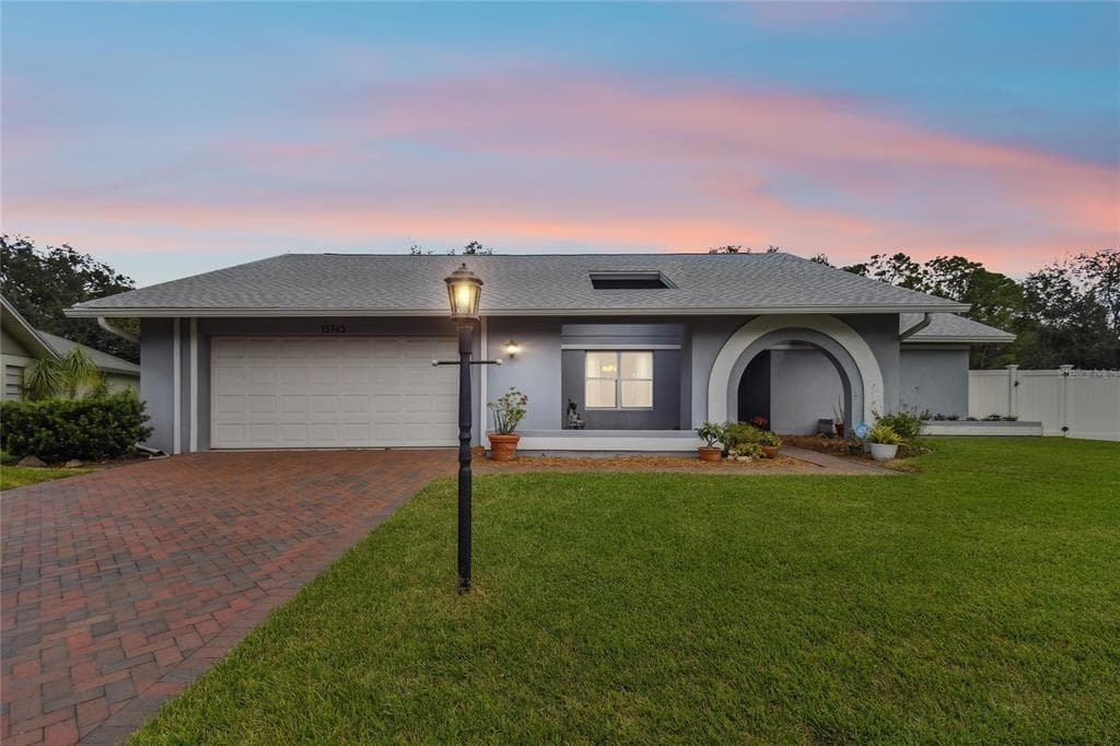 13743 CHESTERSALL DRIVE
