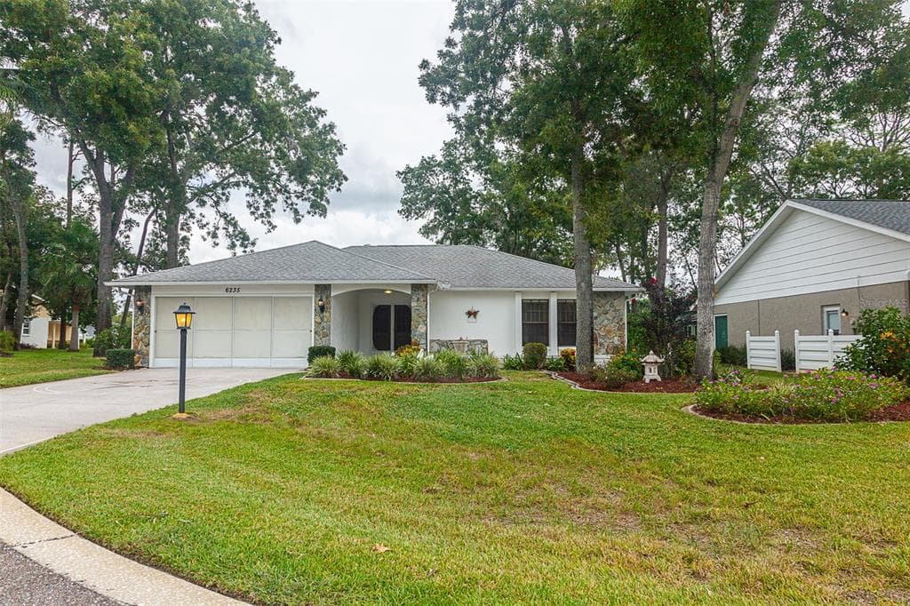 6235 GLEN EAGLES COURT SPRING HILL, FL 34606