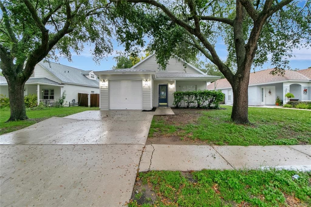 1417 DEW BLOOM ROAD VALRICO, FL 33594