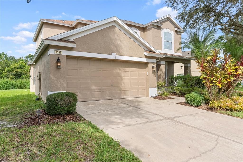 3507 FORTINGALE DRIVE WESLEY CHAPEL, FL 33543