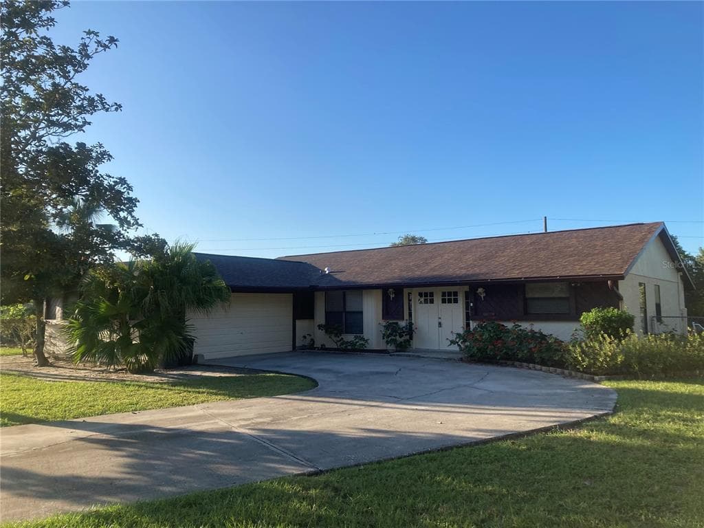 7745 CROSIER COURT NEW PORT RICHEY, FL 34653
