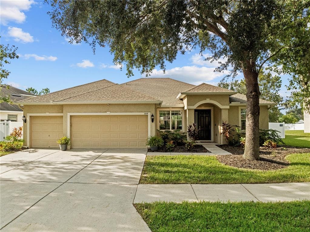 504 ARCH RIDGE LOOP SEFFNER, FL 33584