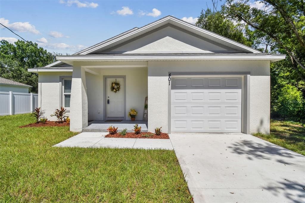 401 W CRESCENT DRIVE LAKELAND, FL 33805