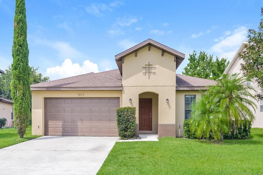3672 BRIAR RUN DRIVE CLERMONT, FL 34711