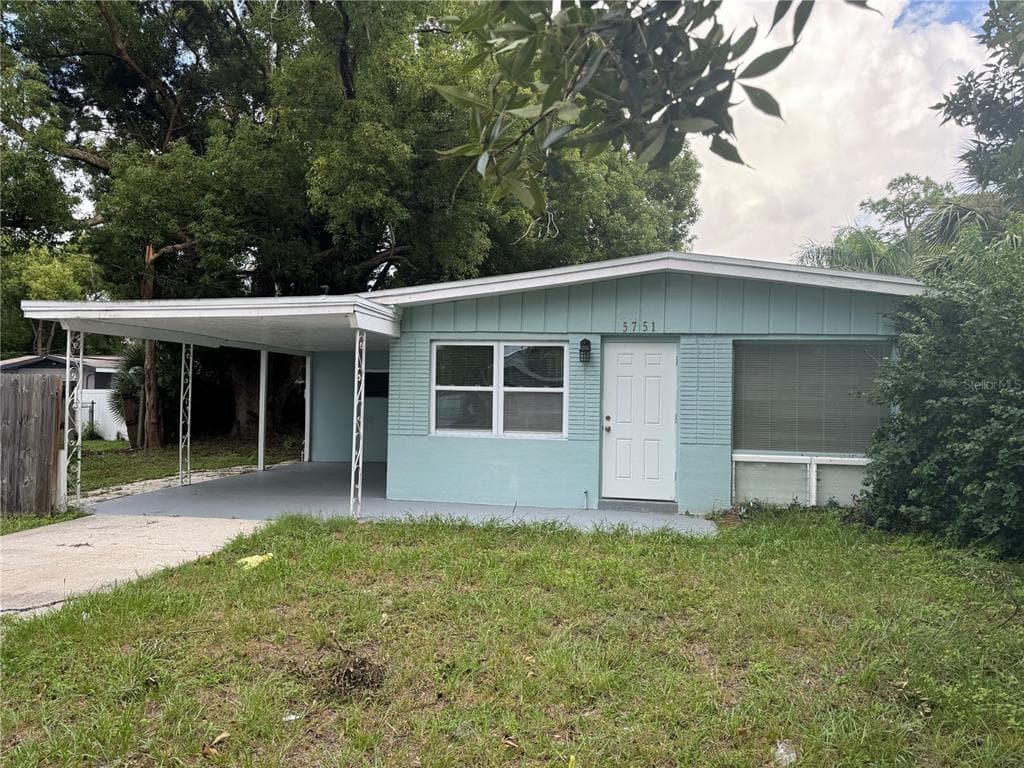 5751 LOUISIANA AVENUE NEW PORT RICHEY, FL 34652