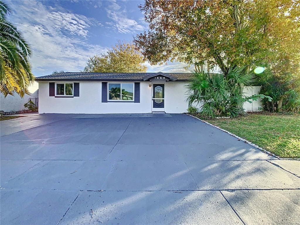 3440 WILSON DRIVE HOLIDAY, FL 34691