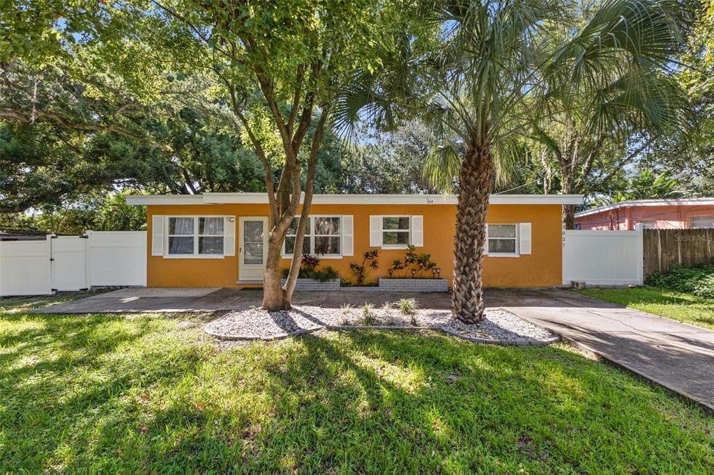 3027 COUNTY ROAD 31 CLEARWATER, FL 33759