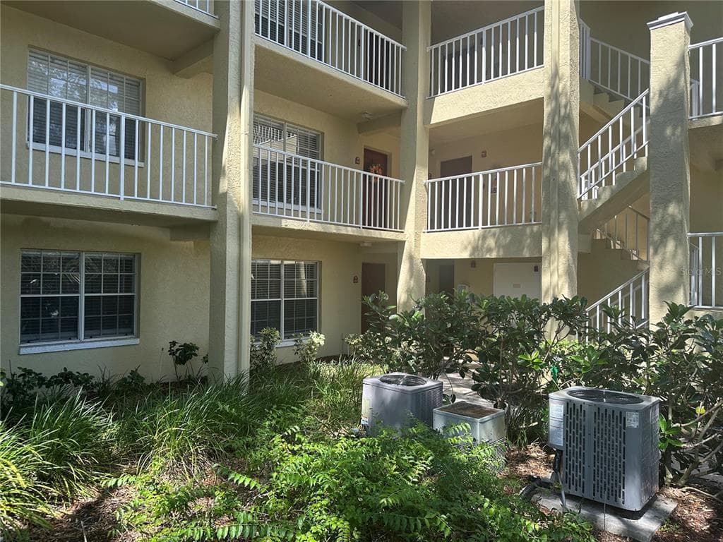 2690 CORAL LANDINGS BOULEVARD UNIT 612 PALM HARBOR, FL 34684