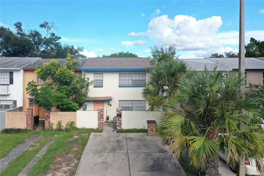 10025 N 52ND STREET TEMPLE TERRACE, FL 33617
