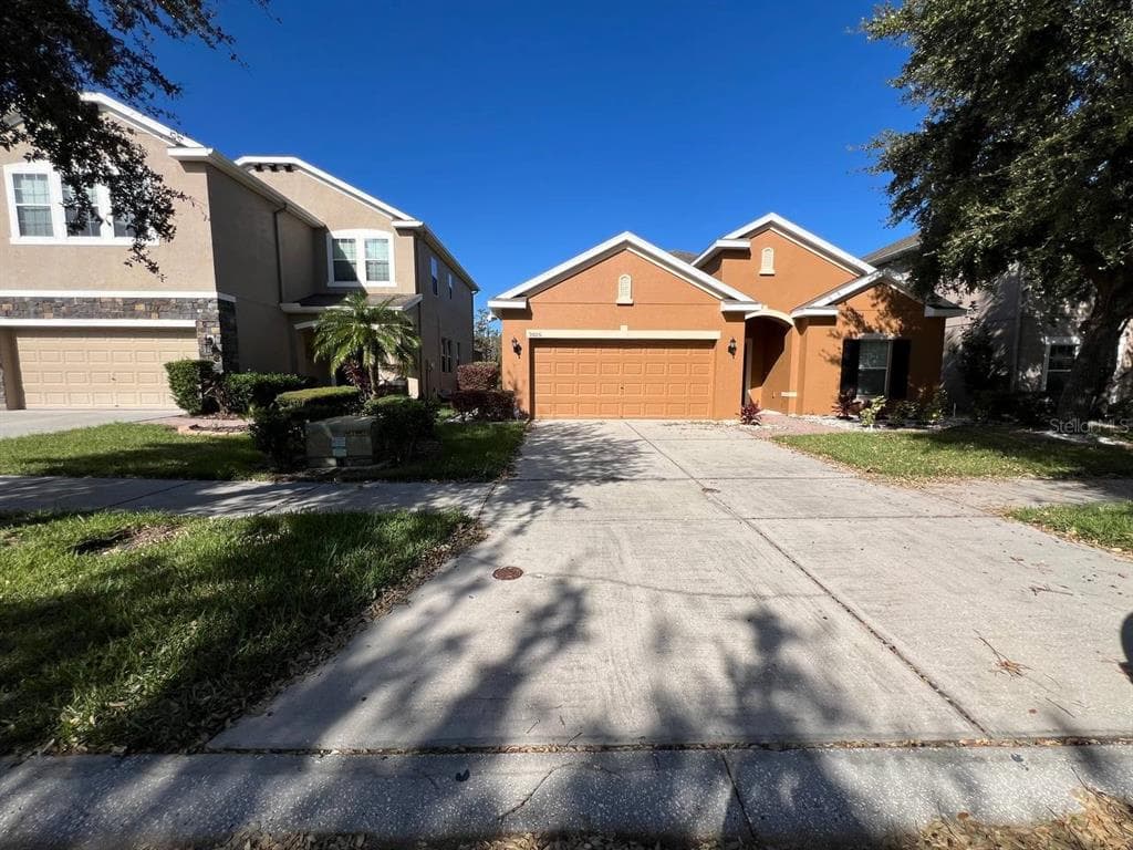 9606 OAK GLADE AVENUE TAMPA, FL 33647