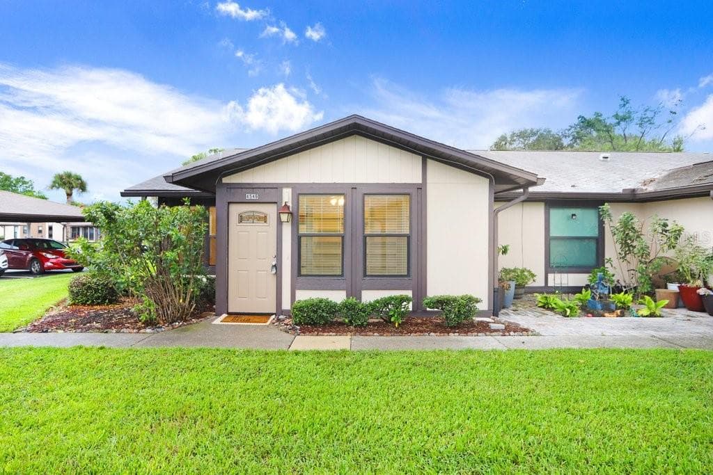 4546 BLOSSOM BOULEVARD UNIT C ZEPHYRHILLS, FL 33542