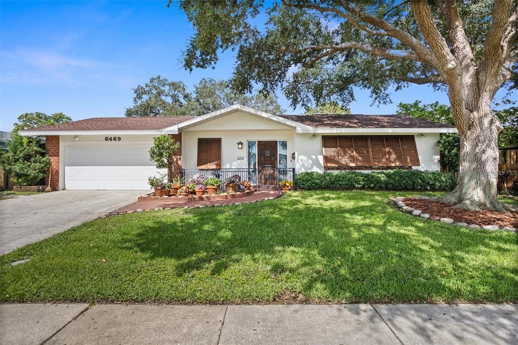 6469 31ST AVENUE N ST PETERSBURG, FL 33710