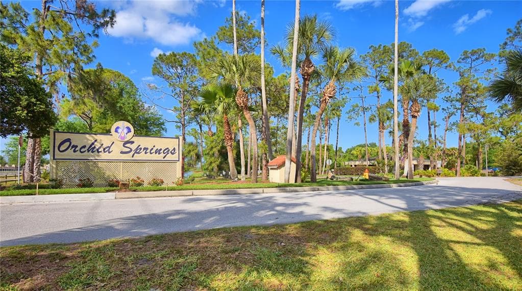 200 EL CAMINO DRIVE UNIT 303 WINTER HAVEN, FL 33884