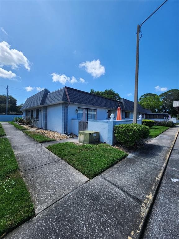 5112 70TH PLACE N UNIT 5112 PINELLAS PARK, FL 33781