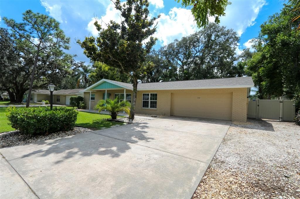 112 WINDY PLACE BRANDON, FL 33511