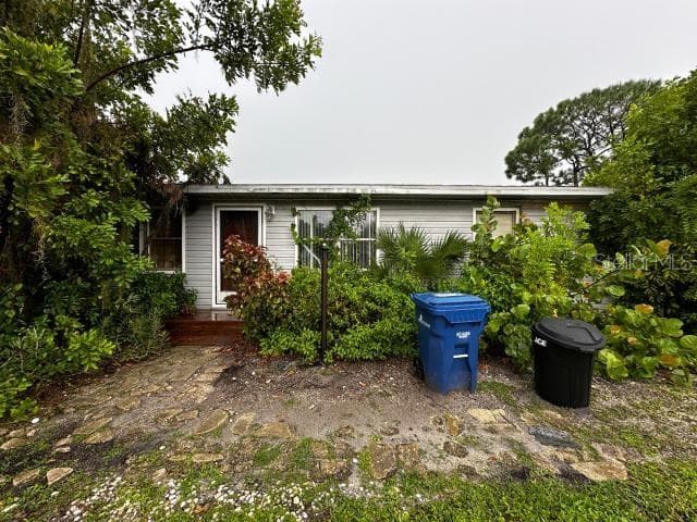 4049 PONEA DRIVE SARASOTA, FL 34241
