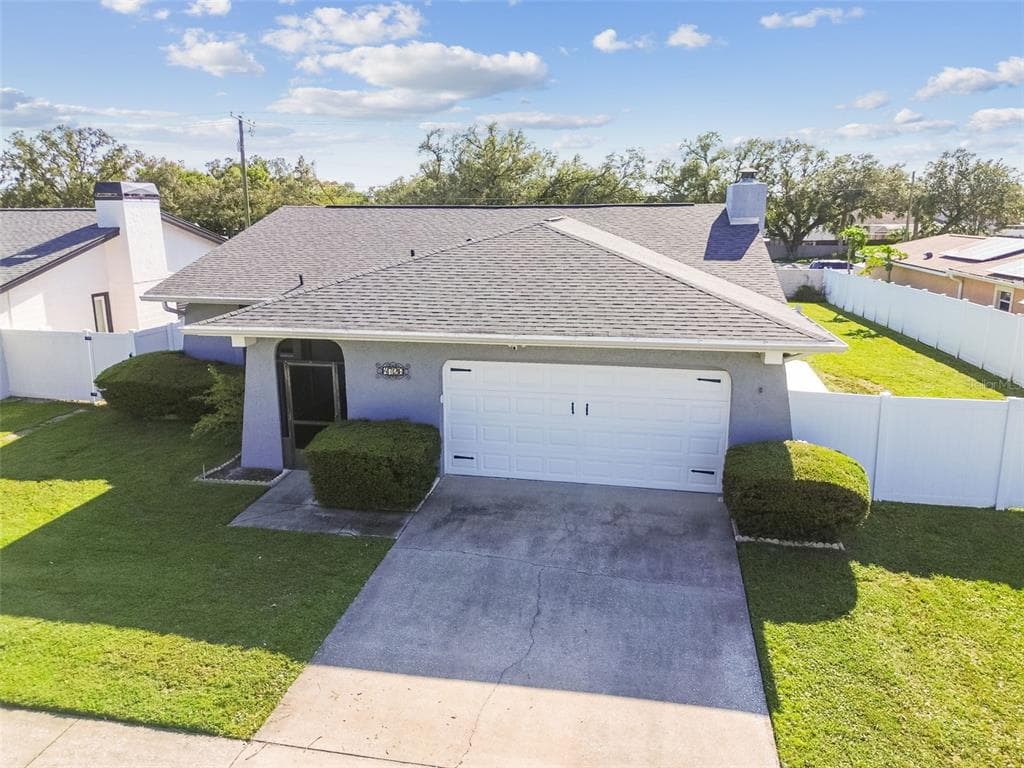 4726 RIDGE POINT DRIVE TAMPA, FL 33624