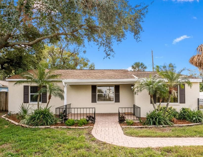 4210 W BAY VISTA AVENUE TAMPA, FL 33611
