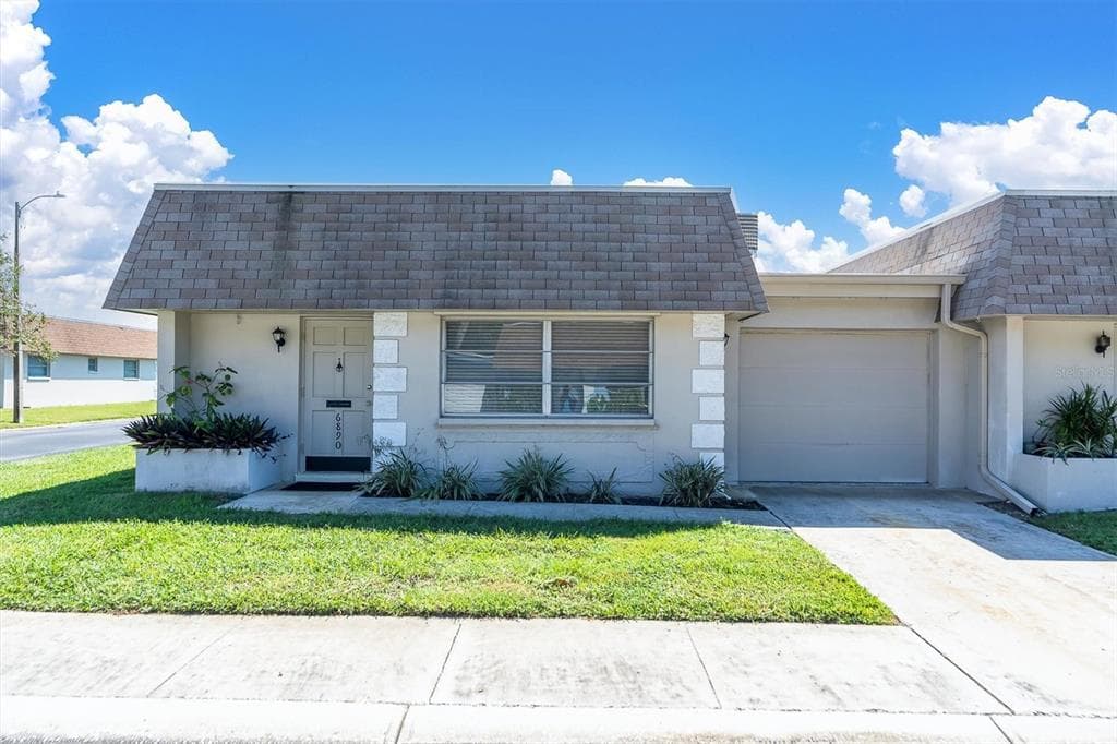 6890 LAFAYETTE N UNIT 9 PINELLAS PARK, FL 33781