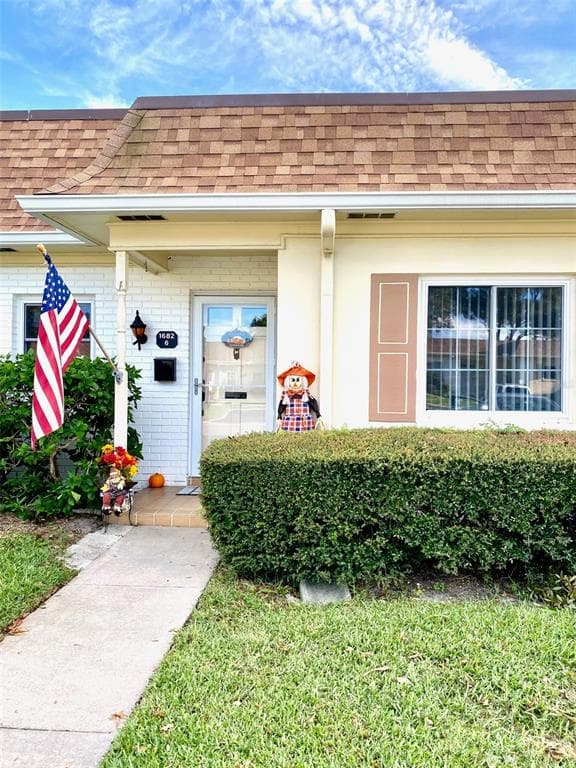 1682 S LAKE AVENUE UNIT 6 CLEARWATER, FL 33756