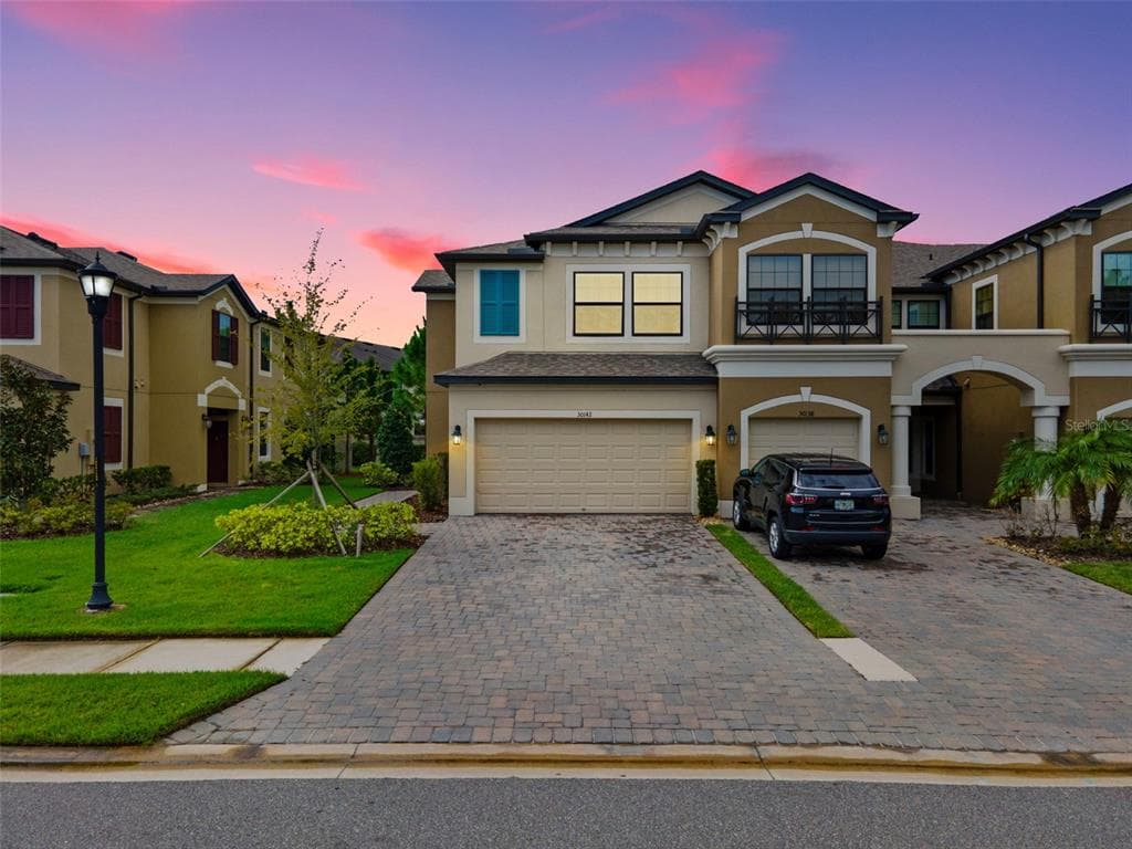 30142 SOUTHWELL LANE WESLEY CHAPEL, FL 33543
