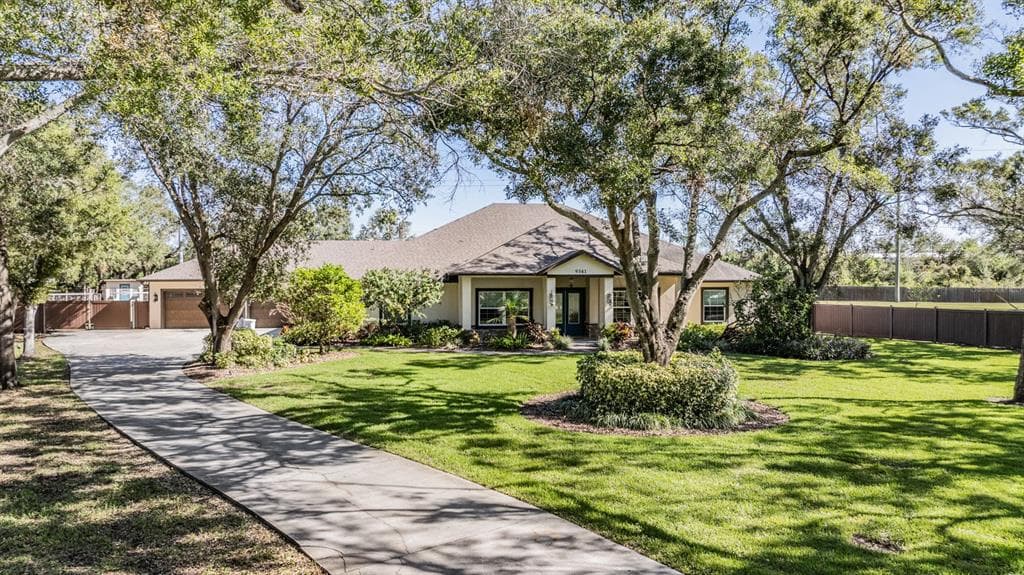9341 128TH AVENUE LARGO, FL 33773