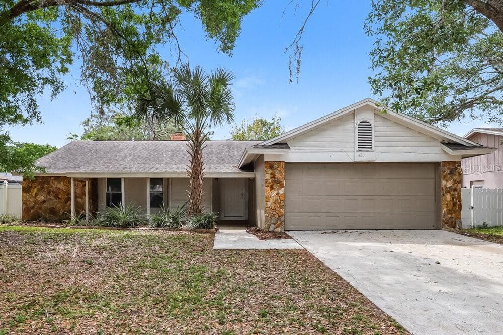 1420 MISTYGLEN LANE BRANDON, FL 33510