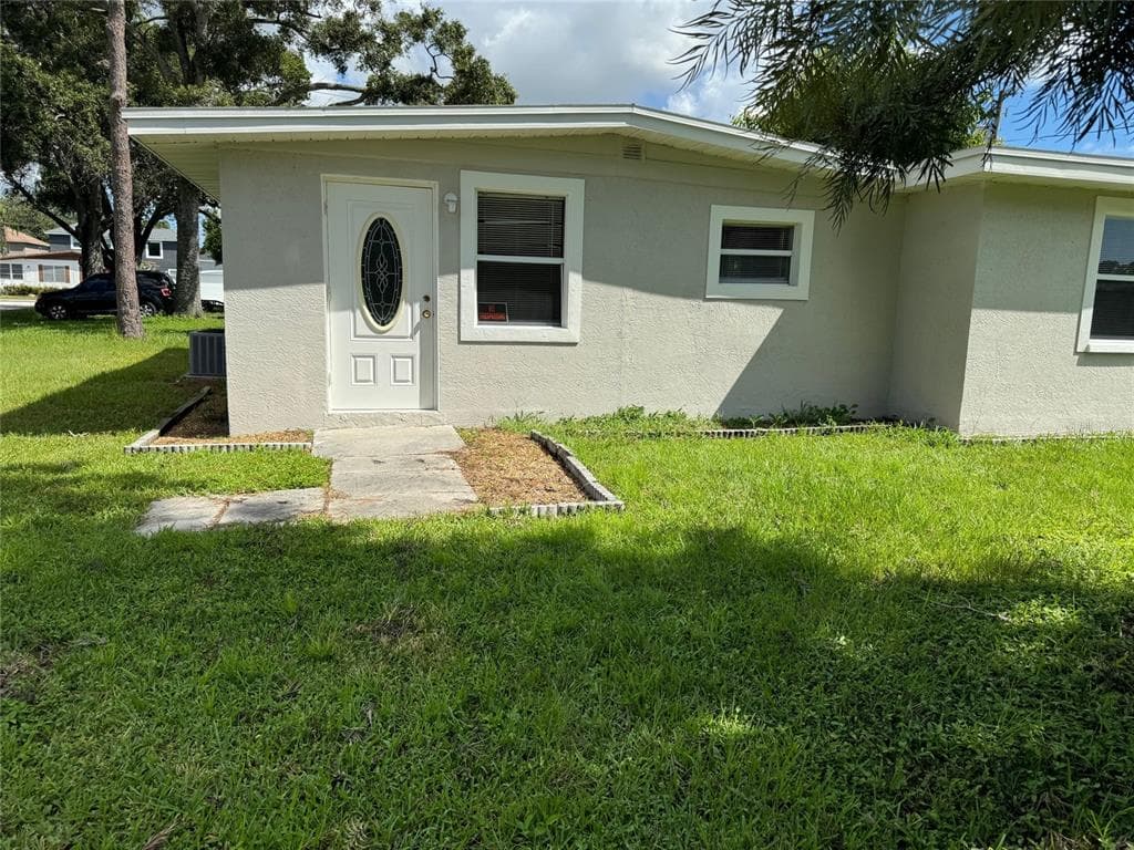 8151 61ST STREET N PINELLAS PARK, FL 33781