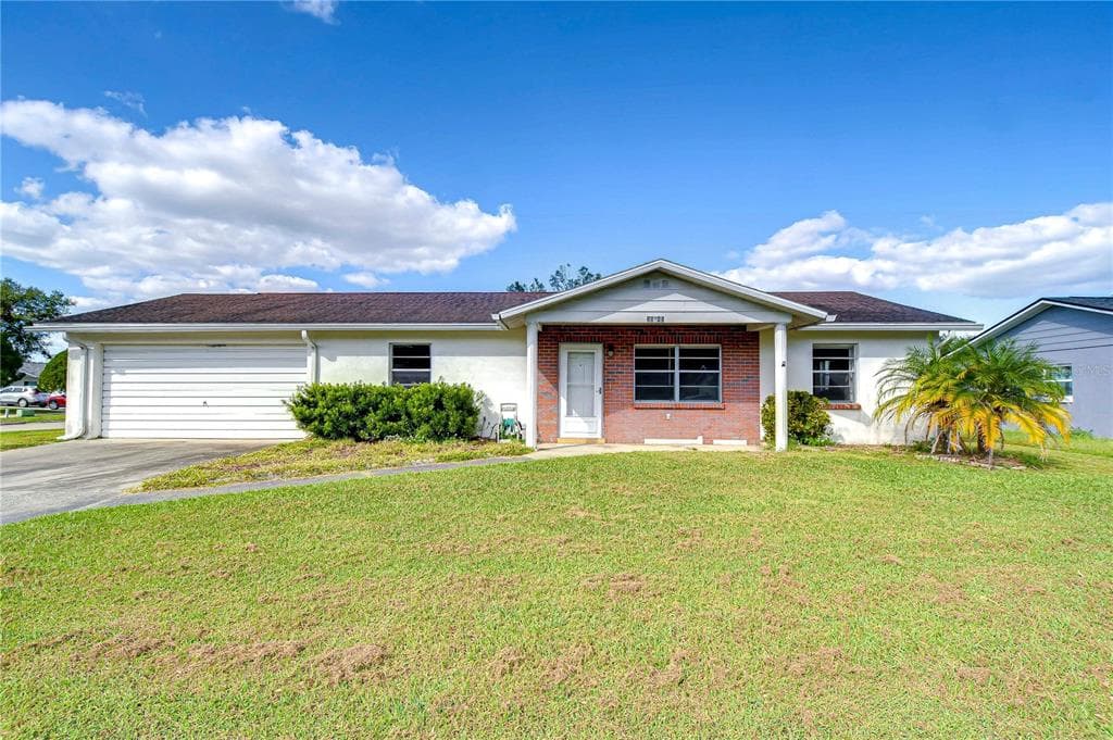 38645 PIEDMONT AVENUE ZEPHYRHILLS, FL 33540