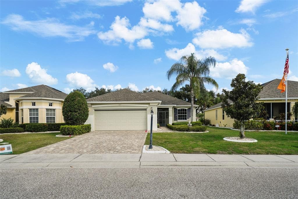 1017 EMERALD DUNES DRIVE SUN CITY CENTER, FL 33573