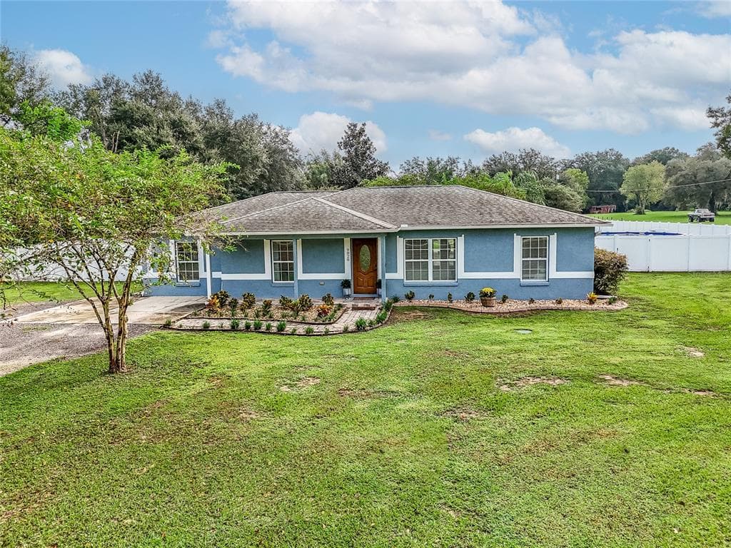 9828 YAWN ROAD DADE CITY, FL 33525